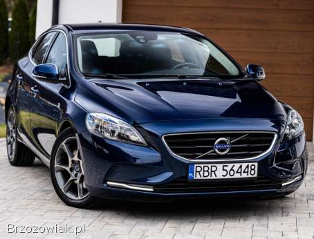 Volvo V40 Ocean Race 2015