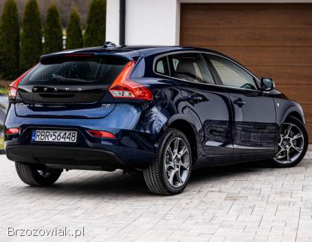 Volvo V40 Ocean Race 2015