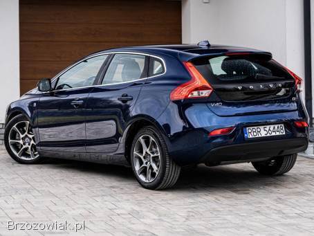 Volvo V40 Ocean Race 2015