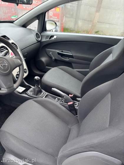 Opel Corsa D 2009