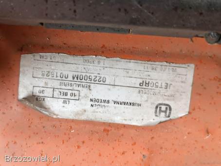 Kosiarka spalinowa Husqvarna z koszem