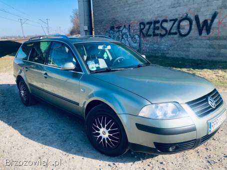 Volkswagen Passat VARIANT 2.  0MPI 2003