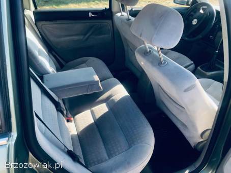 Volkswagen Passat VARIANT 2.  0MPI 2003