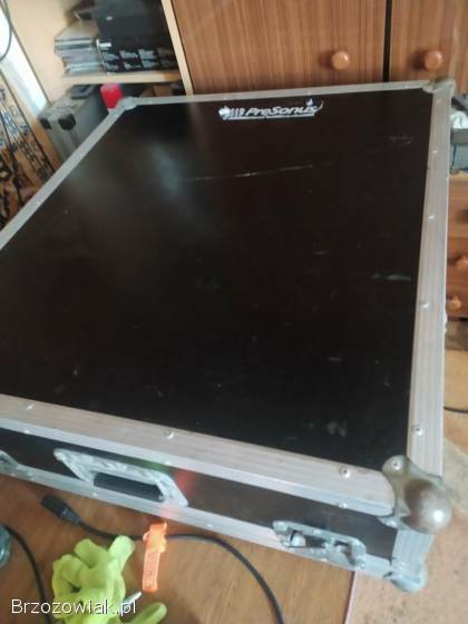 PreSonus STUDIOLIVE 24.  4.  2 AI mikser konsola
