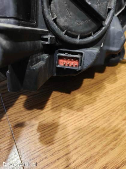 Lampa przednia lewa OPEL ASTRA J