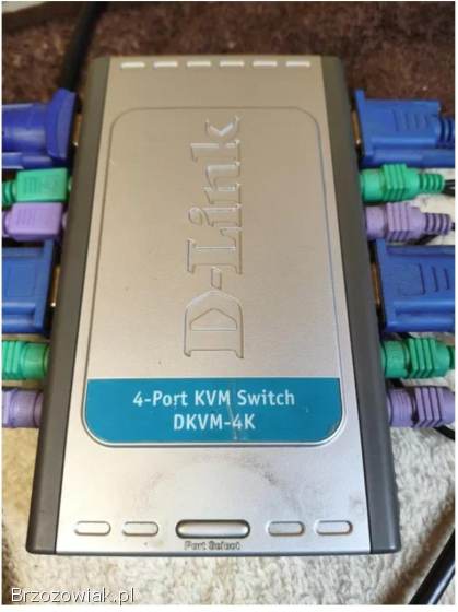 Mix elektroniki kable sata komputerowe żarówki Ładowarki