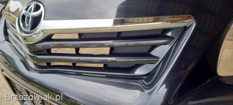 TOYOTA VERSO 09-13r Atrapa chrom do zderzaka
