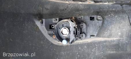 TOYOTA VERSO 09-13r halogeny zderzaka obudowa chrom