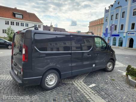 Opel vivaro 2015