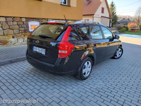 Kia Cee'd Lift 2010
