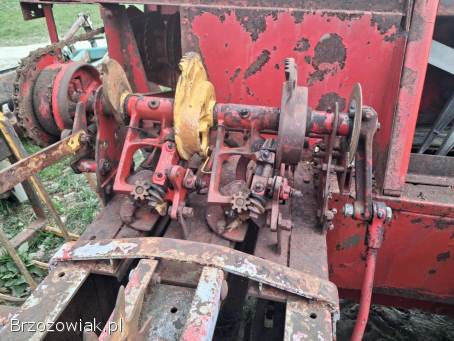 Prasa kostkującą new holland 286