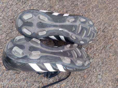Buty sportowe korki