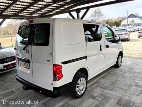 Nissan NV200 2016