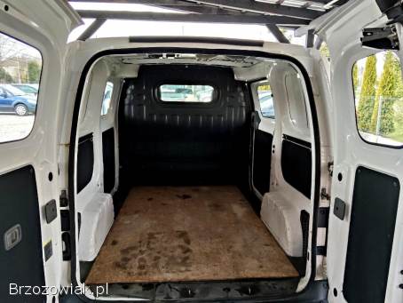 Nissan NV200 2016