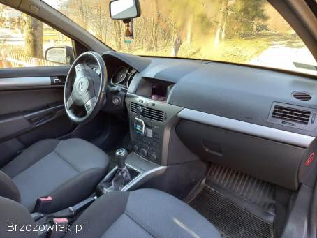 Opel Astra H 2005