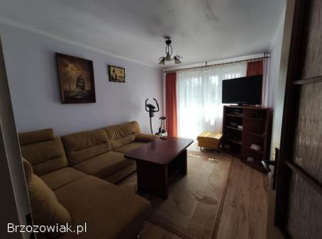 Sprzedam mieszkanie w Krośnie 62 m2,  II piętro,  4 pokoje
