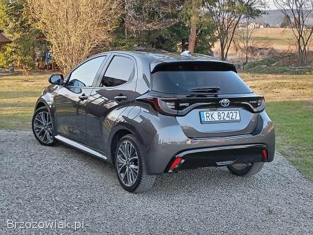 Toyota Yaris Hybrid Automat 2022