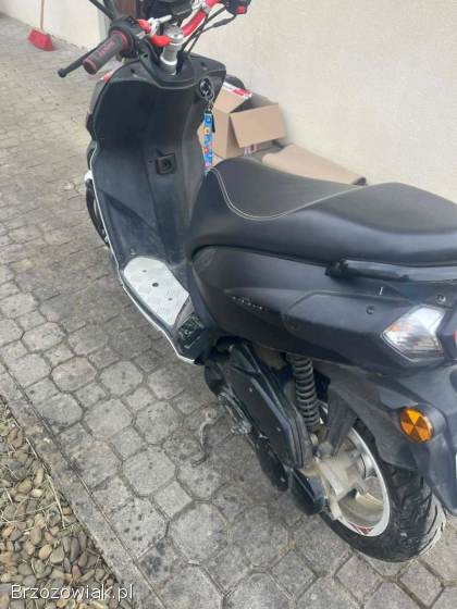 Peugeot Kisbee 2017