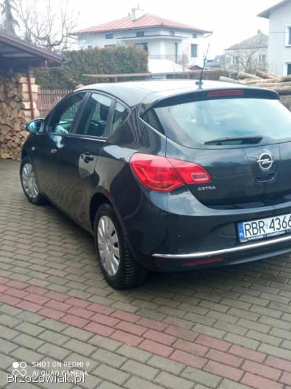 Opel Astra J 2013