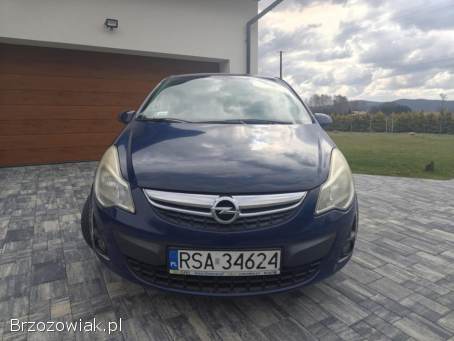 Opel Corsa D 2011