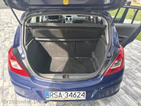 Opel Corsa D 2011
