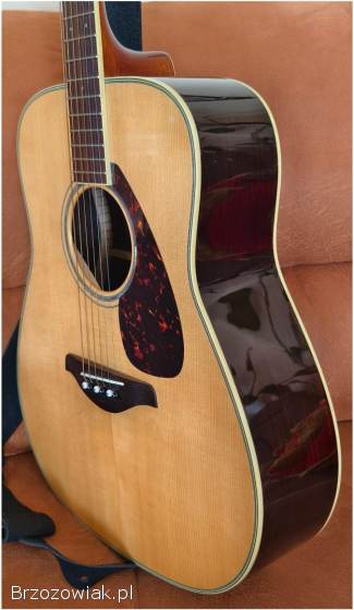 Gitara akustyczna Yamaha FG830