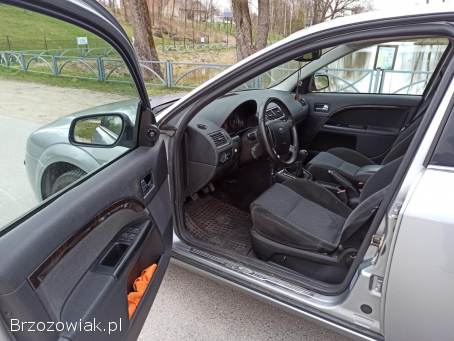 Ford Mondeo Ghia 2005