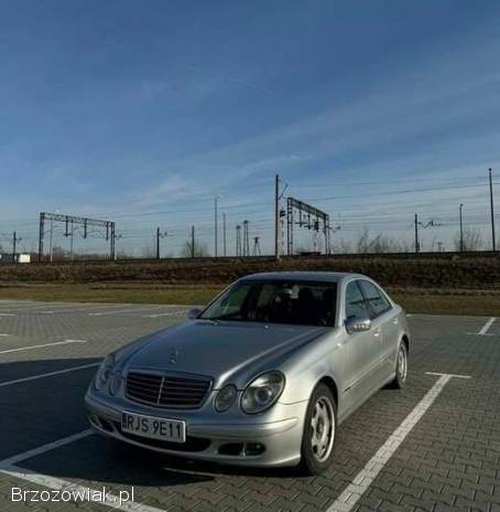 Mercedes-Benz Klasa E W211 2005