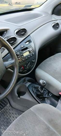 Ford Focus 1.  6 1999