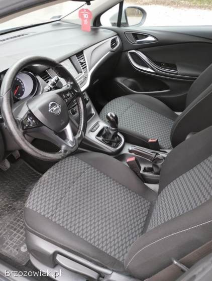 Opel Astra 2016