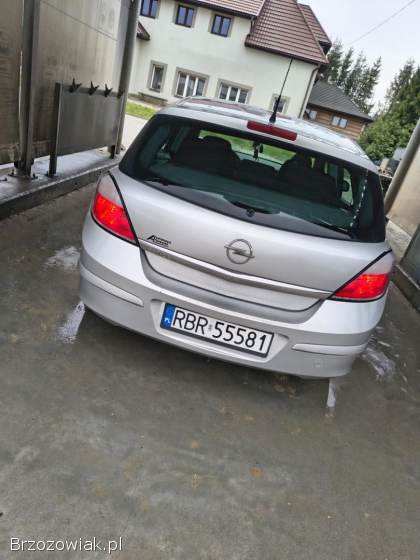 Opel Astra H 2004