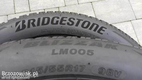 215/55r17 Bridgestone,  2 opony zimowe 17 cali,  -  8mm,  jak NOWE