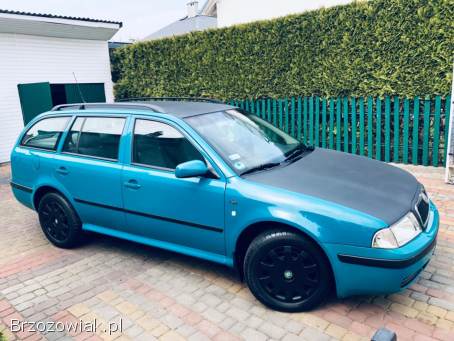 Škoda Octavia AMBIENTE / 2.  0 2002