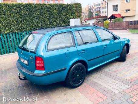Škoda Octavia AMBIENTE / 2.  0 2002