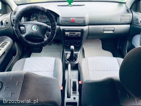 Škoda Octavia AMBIENTE / 2.  0 2002