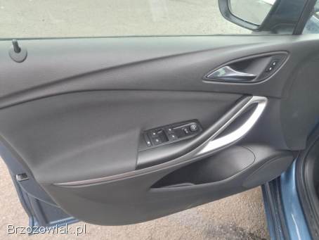 Opel Astra 1.  4 TURBO 125KM 2017