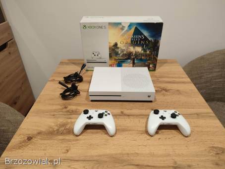 Okazja!  Xbox one S 500GB +2 pady i sporo gier!  Super Stan!  Gwarancja!
