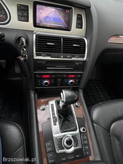 Audi Q7 3.  0TFSi V6 280KM 2012