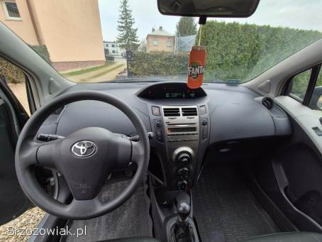 Toyota Yaris 2009