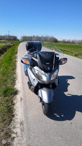 Suzuki Burgman 2015