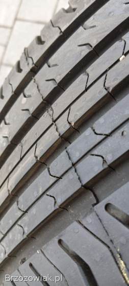 215/60r17 Continental,  4 opony 8mm,  DEMO,  stan idealny,  8mm