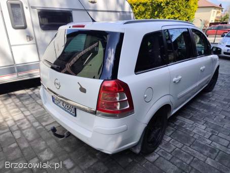 Opel Zafira Family Avtive 2014