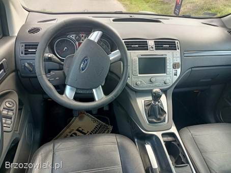 Ford Kuga 2.  0 TDCI 136km  2010