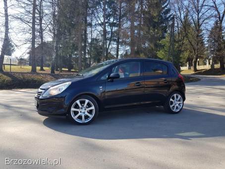 Opel Corsa 1.  4 benzyna 2010