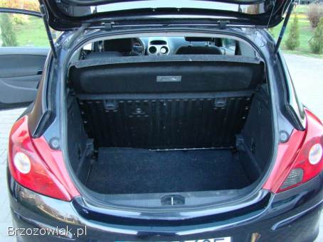 Opel Corsa 1.  0 benz.  60 KM 2009