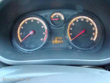 Opel Corsa 1.  0 benz.  60 KM 2009