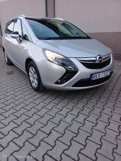 Opel Zafira 2016