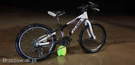 Rower Cube 20 cali cena 760 zl stan bardzo dobry