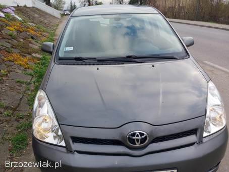 Toyota Corolla Verso 2004