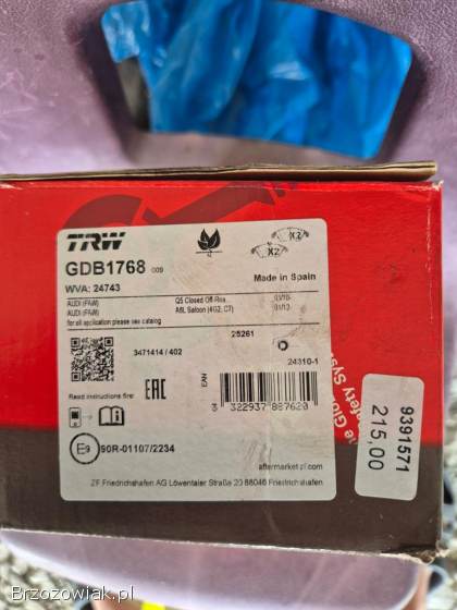 Tarcze hamulcowe + klocki 345mm AUDI Q5,  A6,  A5,  A4 (TRW DF6149S)